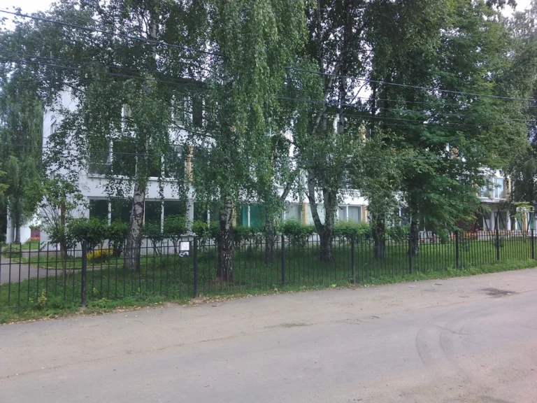 1 768x576